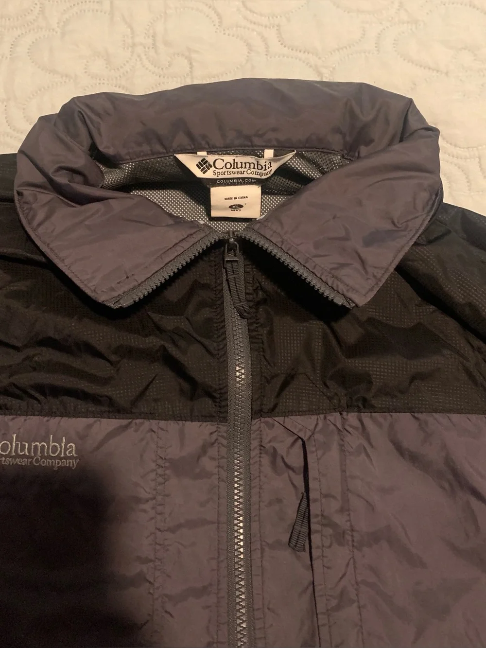 Columbia Packable Rain Jacket Black/Gray Hooded Glennaker Windbreaker Men’s XL